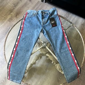 Womens Levi 501 cropped jeans